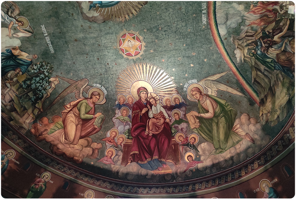 Fecioara Maria bolta altar